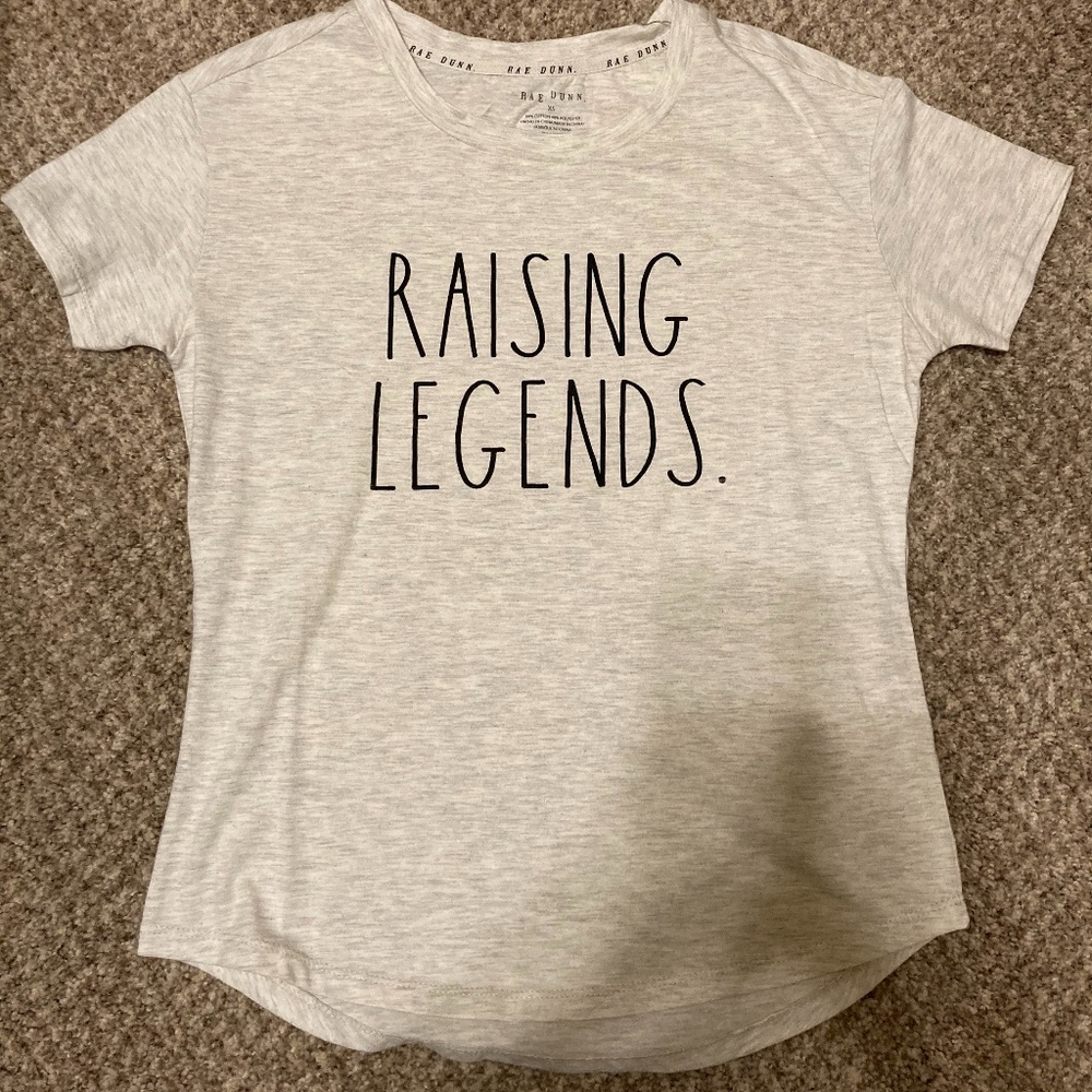 NWT Rae Dunn Raising Legends T-Shirt-Oatmeal Heather-XS